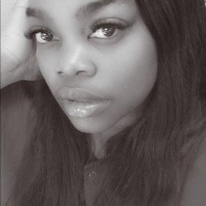 Meet your Posher, Arianna